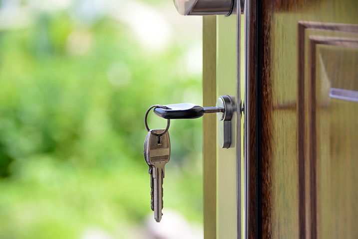 A2B Locks are able to provide local locksmiths in Broxbourne to repair your broken locks. 